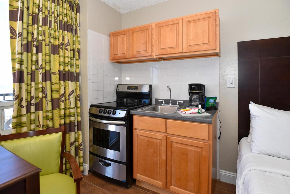 Cove Motel Oceanfront Daytona Beach Extérieur photo